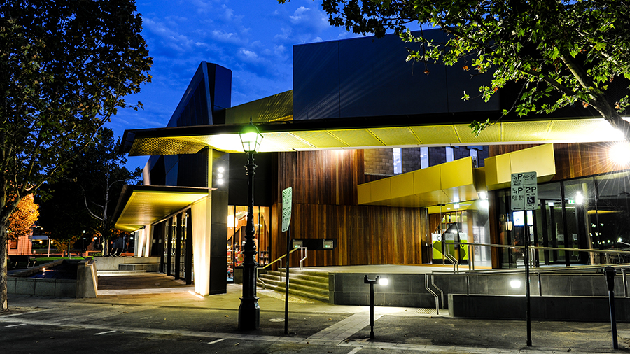 Bendigo Library at dusk