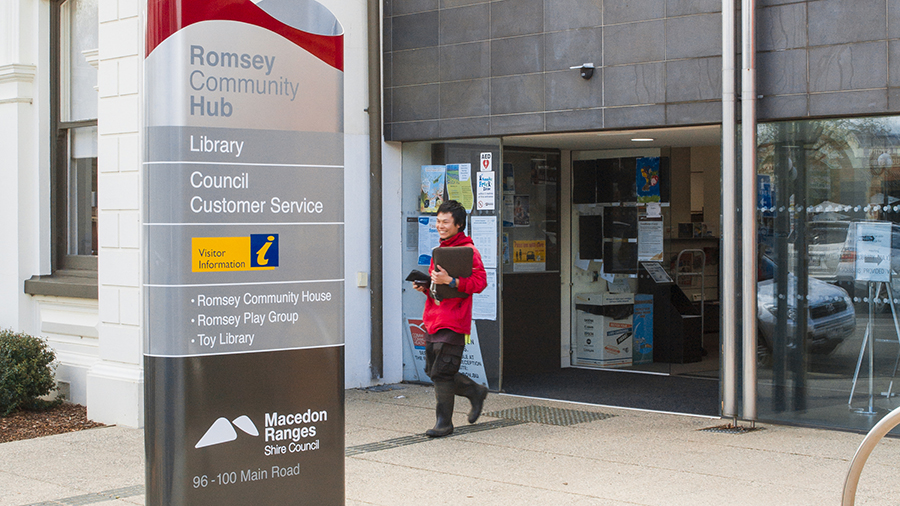 Romsey Library